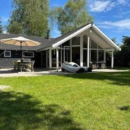 Nyaraló M21-vaeggerlose-baeverstien-21 Bøtø By