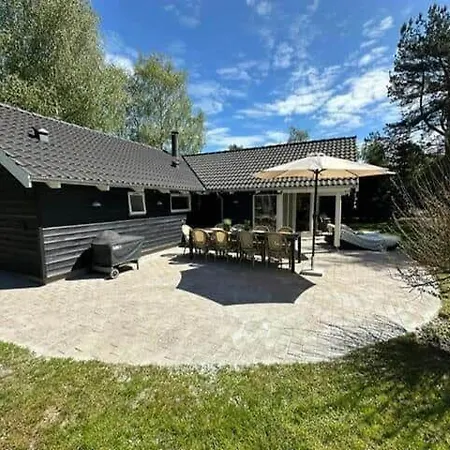 M21-vaeggerlose-baeverstien-21 Bøtø By